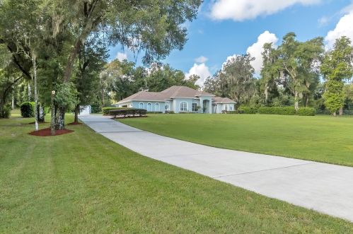 1988 Farm Rd, Deland, FL 32720-6928