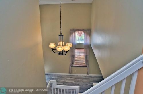 728 156th Ave, Hollywood FL  33028-1516 exterior