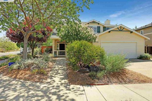 1499 Winding Stream Dr, Livermore, CA 94551-8929