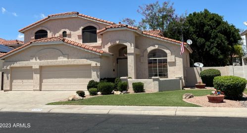 5824 Columbine Dr, Glendale, AZ 85304-1837