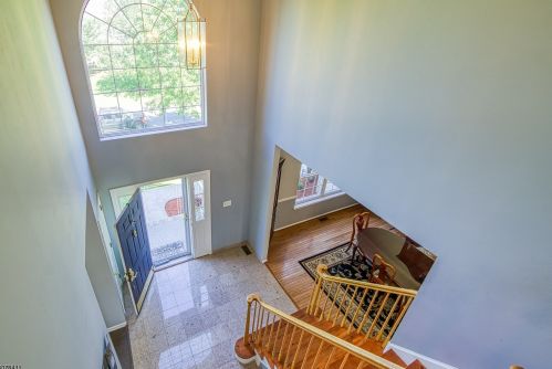 6 Lowe Ct, East Amwell Township, NJ 08551-1831