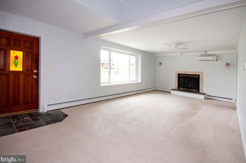 424 2nd Ave, Gloucester NJ  08031-1411 exterior