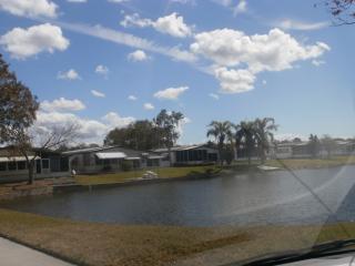 4735 Burney Dr, Tarpon Springs, FL 34690-1952