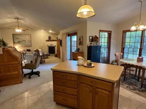 4113 Cedar Heights Dr, Two Rivers, WI 54241-1250
