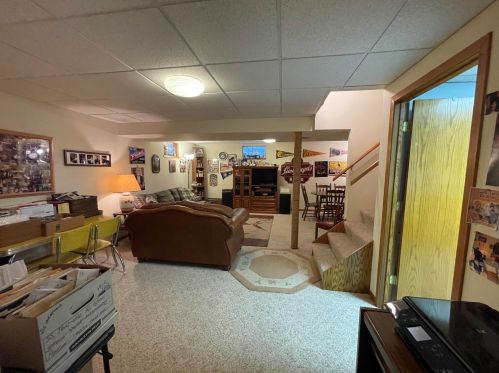 6220 82 St, Kenosha WI 53142-1865 exterior