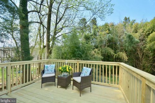 2608 Pioneer Ln, Falls Church VA  22043-3413 exterior