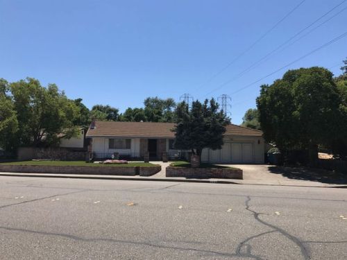 178 Alamo Dr, Vacaville CA  95688-4302 exterior