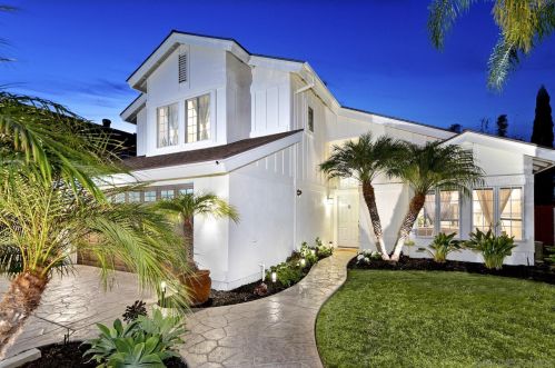 10050 Riverhead Dr, San Diego, CA 92129-3217