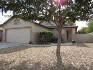 8165 Clara Ln, Peoria, AZ 85382-5486