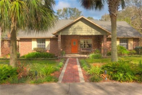 1925 Lady Bug Ln, Deland, FL 32720-2102