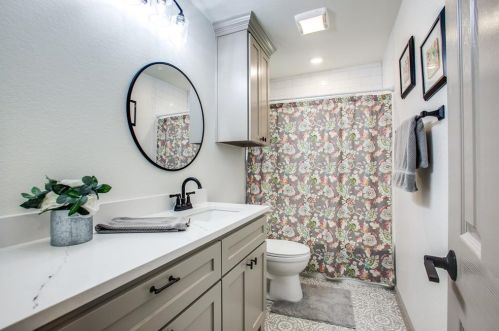 703 Cottonwood Dr, Richardson TX  75080-4715 exterior