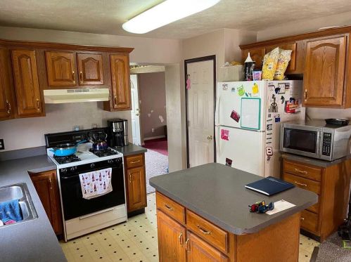 1420 Elm St, Green Bay WI 54302-1801 exterior