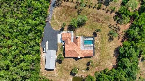 2500 County Barn Rd, Naples FL  34112-7416 exterior