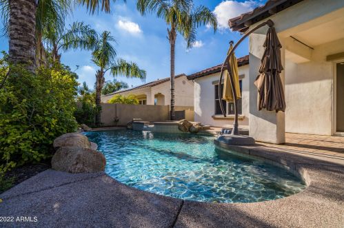 3437 Valerie Dr, Chandler AZ  85286-2371 exterior