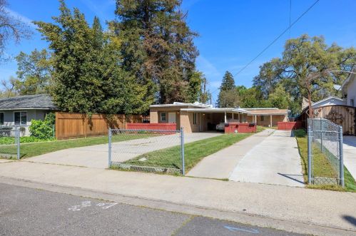 119 Lane St, Modesto, CA 95354-1331