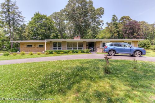1251 Deal Rd, Tinton Falls, NJ 07712-2507