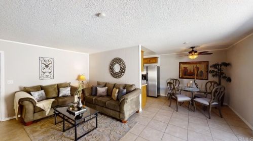 4122 Lewis St, Oceanside, CA 92056-4253