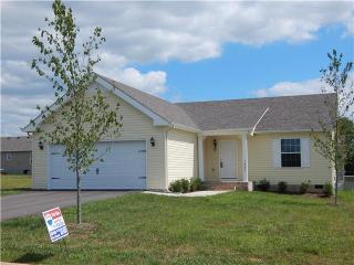 1837 Elizabeth Ln, Columbia, TN 38401-6943
