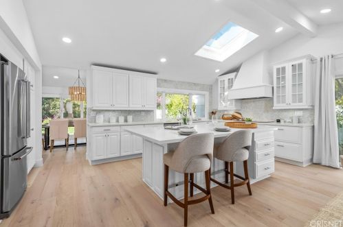 4455 Park Alisal, Calabasas CA  91302-1757 exterior