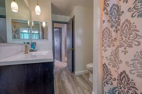 3140 Camberly Dr, Gibsonia PA  15044-8433 exterior