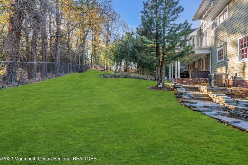 34 Windsor Dr, Little Silver NJ  07739-1311 exterior