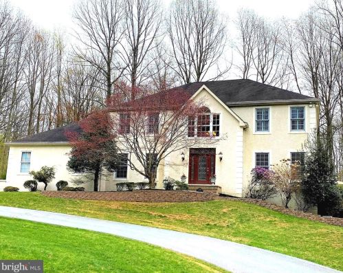 1350 Skelp Level Rd, Downingtown, PA 19335-4042