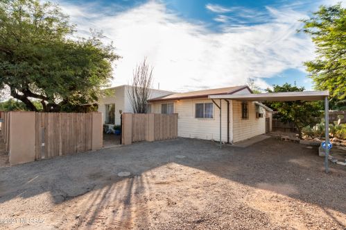 3826 Glenn St, Tucson, AZ 85716-2324