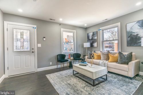 2006 Ridge Pl, Washington, DC 20020-4629