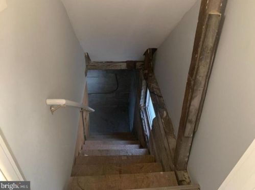 27 Wood St, West Deptford NJ  08066-1444 exterior