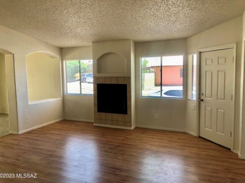 1774 Rue Du Fleuve, Tucson AZ  85746-3181 exterior