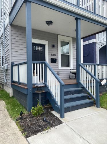1309 Chase Ave, Cincinnati OH  45223-1827 exterior