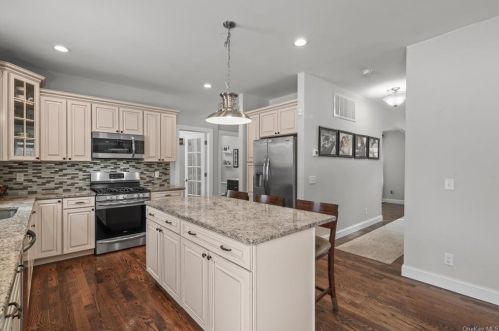 382 Bailey Rd, Montgomery NY  12549-2112 exterior