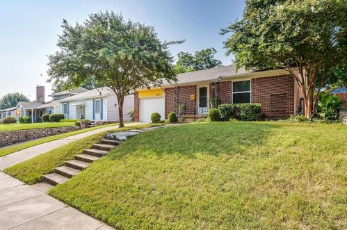 3929 Bryce Ave, Fort Worth TX  76107-4418 exterior