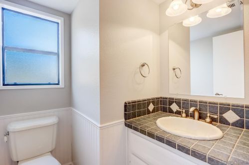 3577 Durham Cir, Oceanside CA  92056-4903 exterior