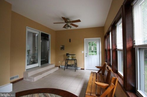 350 Pine Valley Rd, Dover DE  19904-7113 exterior