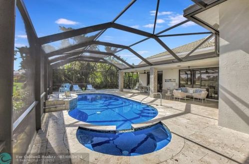 10595 Stonebridge Blvd, Boca Raton FL  33498-2002 exterior