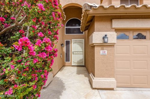 1132 Kent Pl, Chandler, AZ 85225-8622