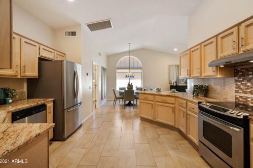 26421 Howard Dr, Chandler, AZ 85248-7230