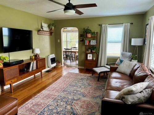 421 Spg St, New Paris OH  45347-1121 exterior