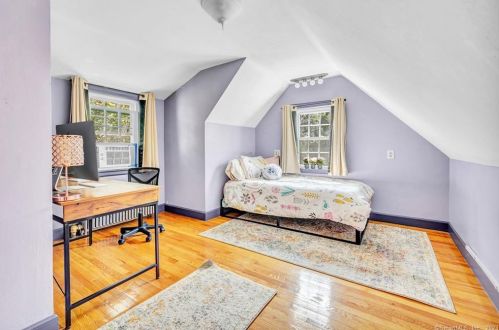 588 Lincoln St, New Britain CT  06052-1820 exterior