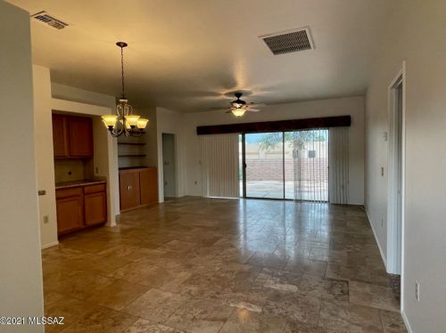 3633 Paseo De Los Nardos, Green Valley AZ  85614-5782 exterior