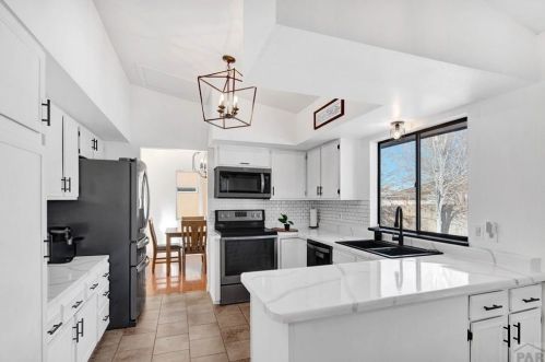 1909 Northmoor Ter, Pueblo CO 81008-1503 exterior