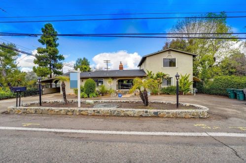 10804 Fuerte Dr, La Mesa, CA 91941-5743