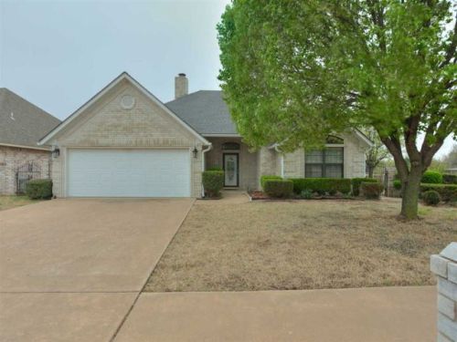6612 Euclid Ave, Lawton, OK 73505-5627