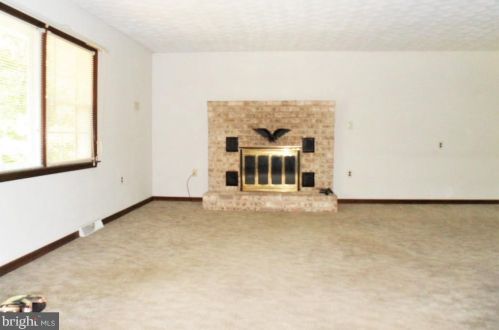 210 Union Hall Rd, Carlisle PA  17013-8387 exterior