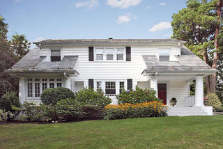 67 Stuyvesant Ave, Larchmont, NY 10538-2719