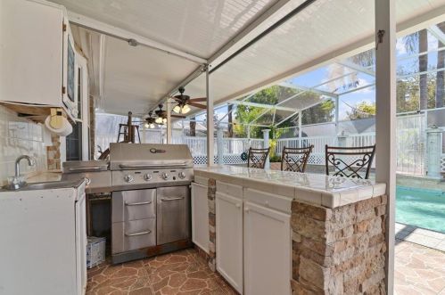 2430 Berkshire Ct, Kissimmee FL 34746-5419 exterior