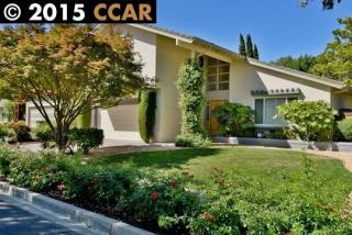 885 San Simeon Dr, Concord, CA 94518-2156