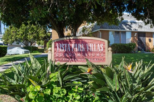 1123 Madera Ln, Vista, CA 92084-3443