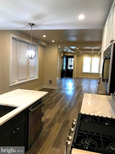 5026 Larchwood Ave, Philadelphia PA  19143-1625 exterior